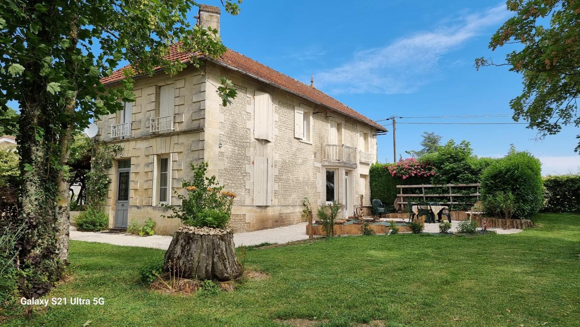 Logis De Pagnolet Villa Ozillac Екстериор снимка
